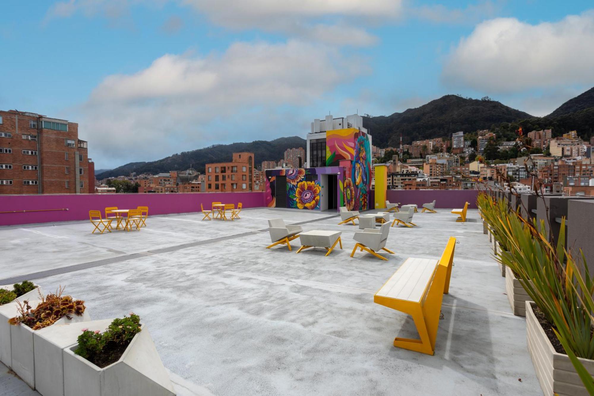 Casa Campus Ivin Chapinero Aparthotel Bogota Bagian luar foto